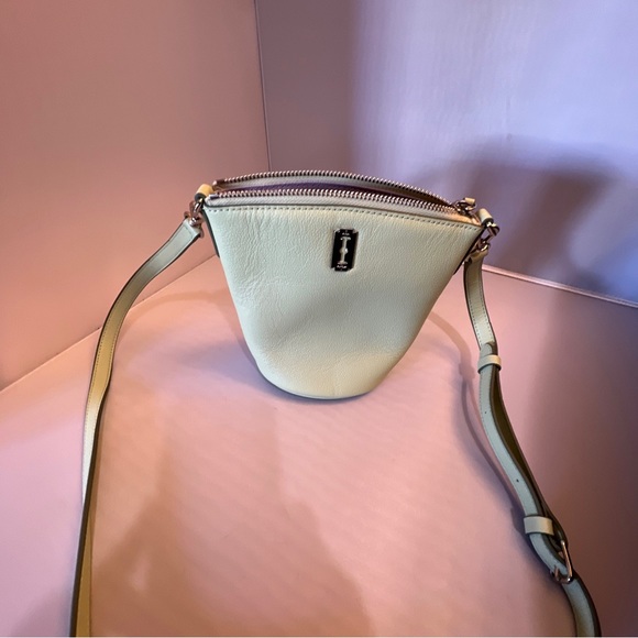 Vunque - Hobo bag (cross body strap) Baby Green - Picture 5 of 9